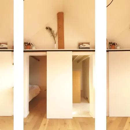 Ruimtezicht Cosy With Sauna Apartment