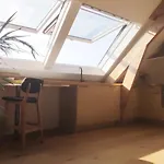 Ruimtezicht Cosy With Sauna 아파트