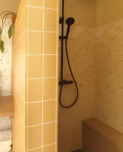 Ruimtezicht Cosy With Sauna Апартаменти Остенде